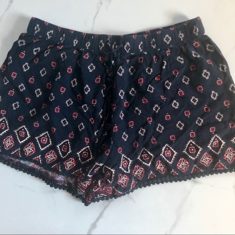 hollister patterned shorts